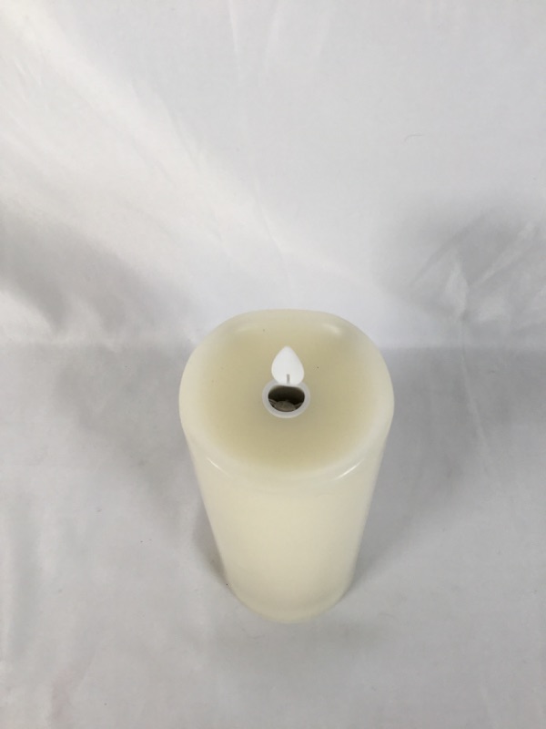 Photo 2 of 7 INCH FLAMESSLESS CANDLE 3 DIAMITER INCHES BATTERY OPERATED USED 