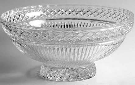 Photo 1 of VINTAGE FIFTH AVENUE CRYSTAL 12D INCH BOWL MADE IN POLAND 5H INCH USED  