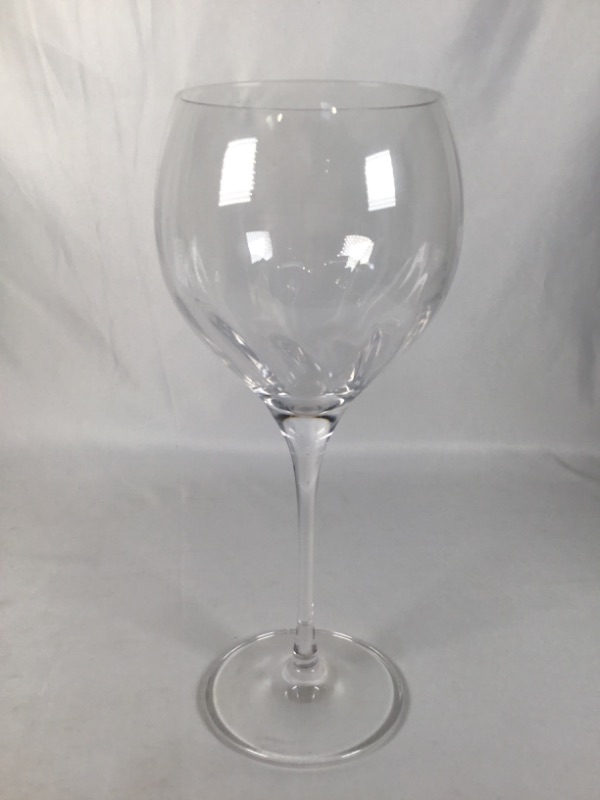 Photo 3 of 7 PIECE WINE GLASS 3D X 9H INCH USED 