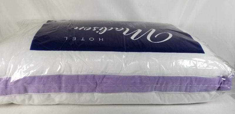 Photo 3 of MADISON HOTEL LUXURY STANDARD WHITE PILLOW WITH PURPLE LINE ALONG THE SIDE NEW