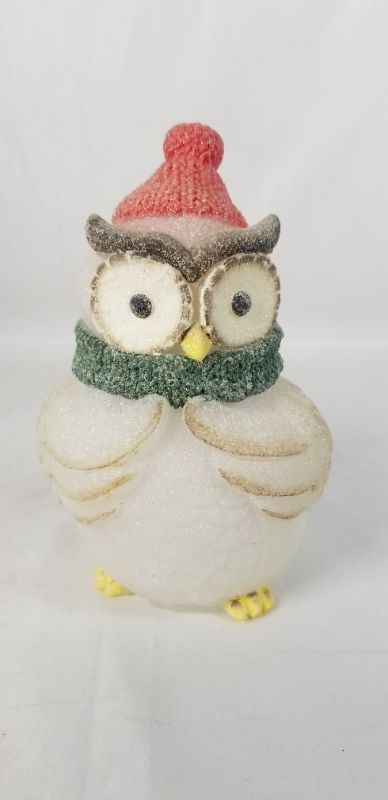 Photo 1 of WAX GLITTER OWL LED FIGURE WITH TIMER 2.5 X 3.5 X 6H INCHES NEW 