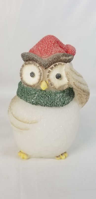 Photo 1 of WAX GLITTER OWL LED FIGURE WITH TIMER 2.5 X 3.5 X 6H INCHES NEW 