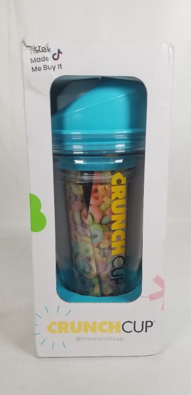 Photo 3 of BLUE CRUNCH CUP- A PORTABLE CEREAL CUP NEW