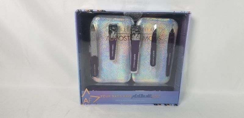 Photo 3 of MANICURE KIT WITH HOLOGRAPHIC CASE NEW 