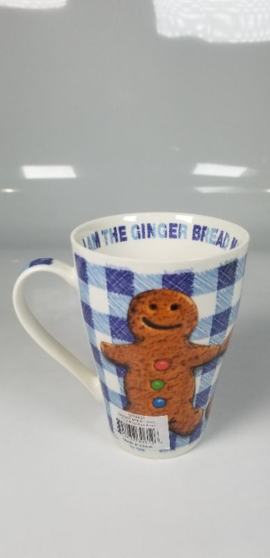 Photo 1 of "I AM THE GINGER BREAD MAN, YOU CAN'T CATCH ME" CERAMIC MUG NEW