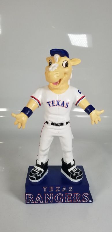 Photo 2 of Evergreen MLB Texas Rangers Mascot Design Garden Statue New