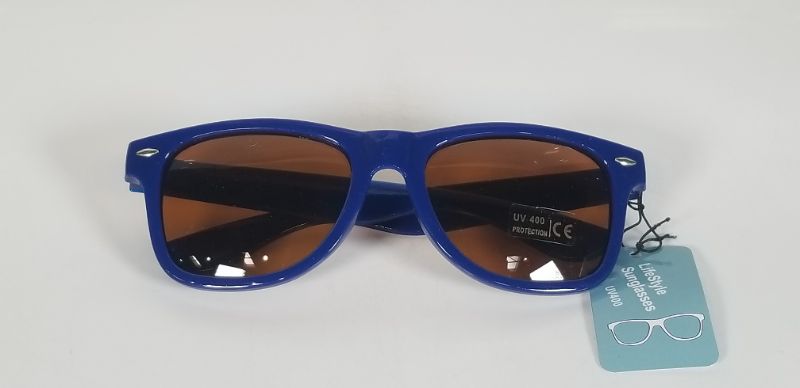 Photo 3 of BLUE BAND BROWN LENS LIFE STYLE  SUNGLASSES PROTECTS UP TO 400UV NEW