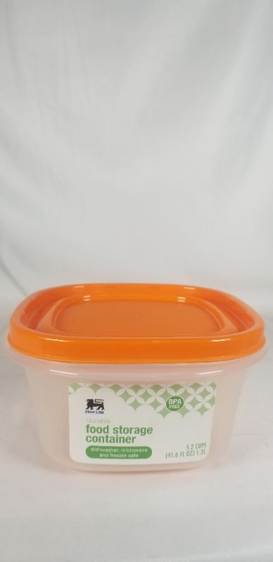 Photo 2 of 5.2 CUP RESUSABLE SQUARE FOOD STORAGE CLEAR WITH ORANGE LID NEW