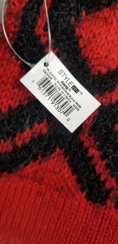 Photo 2 of RED/BLACK GANZ STYLE KNIT DIAMOND PATTERN SCARF 100 PERCENT ACRYLIC NEW 