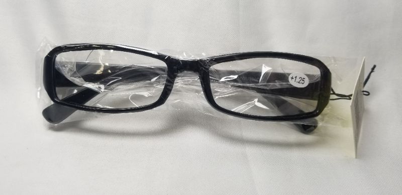 Photo 3 of +1.25 READING GLASSES BLACK COLORED RECTANGLE STYLE NEW
