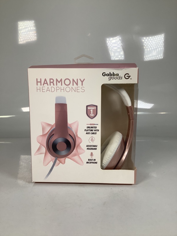 Photo 2 of HARMONY HEADPHONES ULIMITED PLAYTIME WITH AUX CABLE, COLOR PINK AND WHITE NEW