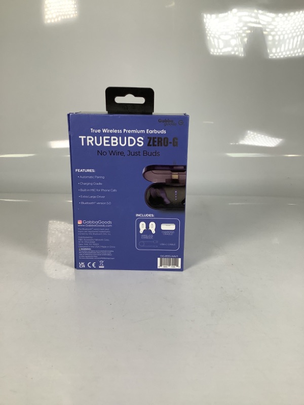 Photo 2 of TRUE WIRELESS PREMIUM EARBUDS NO WIRE JUST BUDS COLOR BLACK NEW