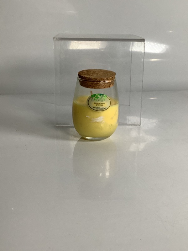 Photo 1 of CHARDONNAY SPRITZER SCENTED CANDLE NEW
