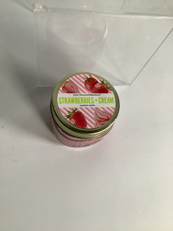 Photo 1 of OLD WILLIAMNRGH STRAWBERRIES PLUS CREAM NEW