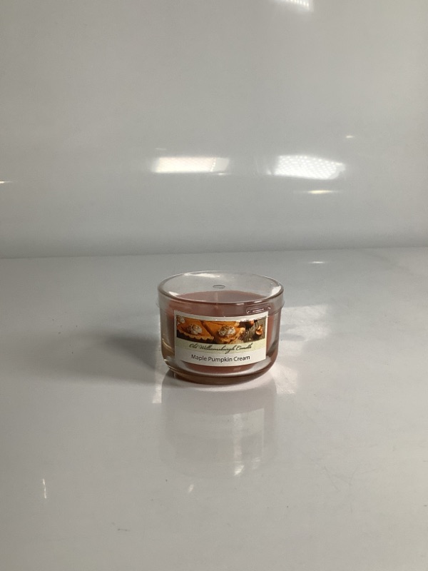 Photo 1 of OLD WILLIAMBURGH MAPLE PUMPKIN CREAM CANDLE NEW