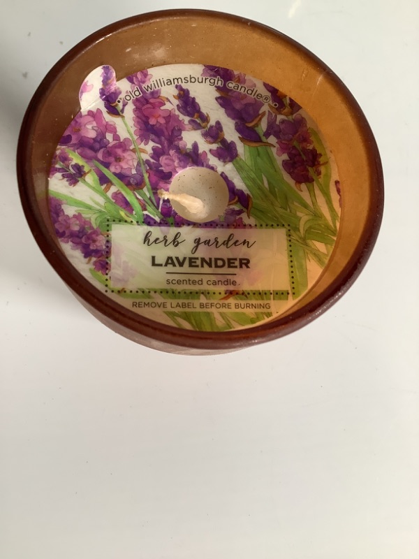 Photo 1 of HERSH GARDEN LAVNDER SCENTED CANDLE NEW