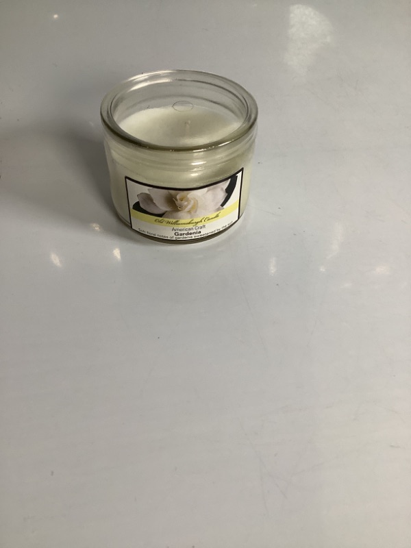 Photo 1 of OLD WILLIAMBURGH GARDENIA SCENTED CANDLE NEW