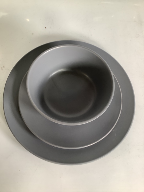 Photo 1 of 3 PIECE PLATES COLOR GREY NEW