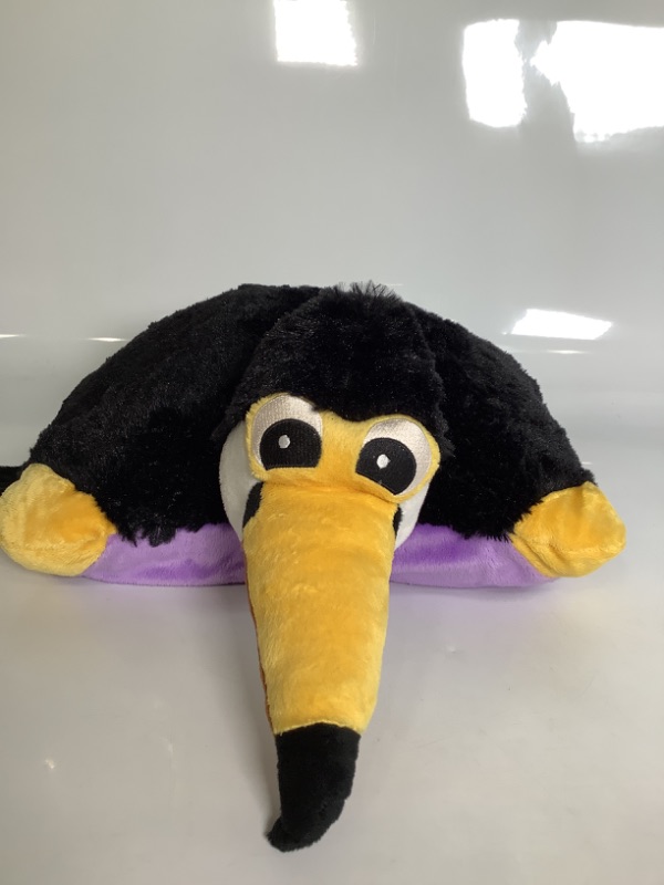 Photo 1 of ANIMATES CUDDLY COMPANIONS PLUSH PILLOW TOUCAN APPROX NEW 