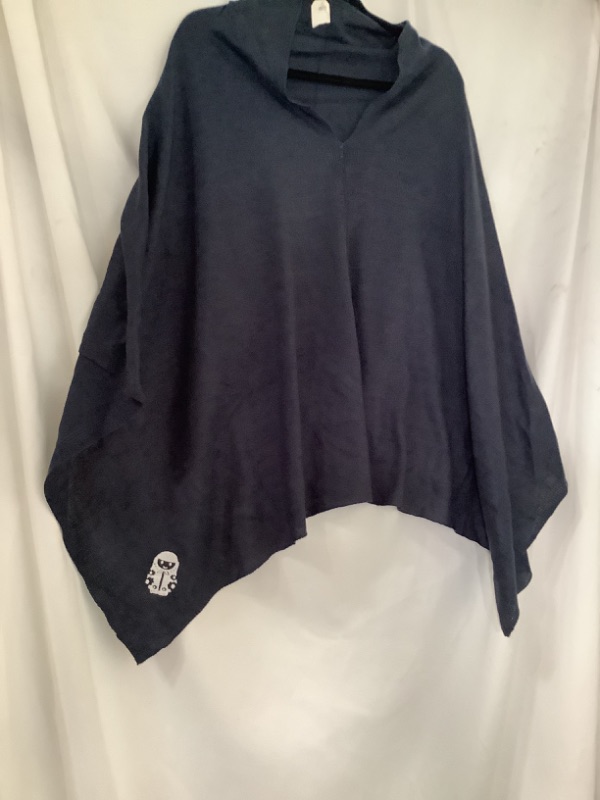 Photo 1 of NAVY PONCHO WITH WHITE DOLL SIZE S/M NEW 