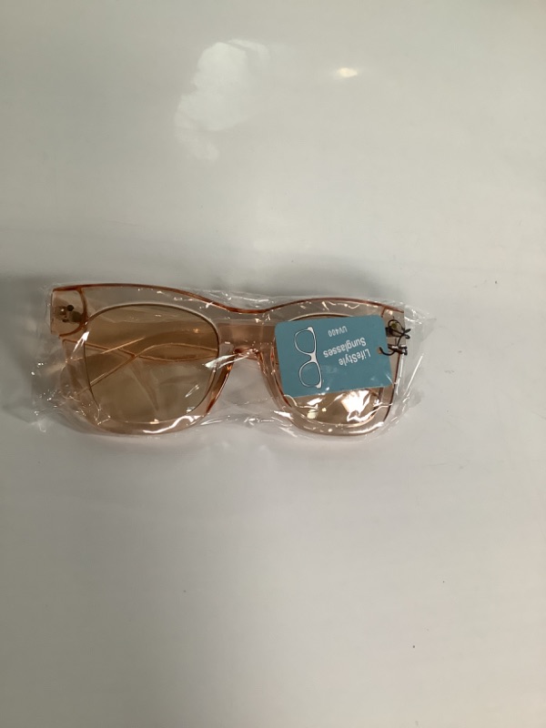 Photo 1 of LIFESTYLE SUNGLASSES COLOR SEE THROUGH CCOLOR PEACH NEW