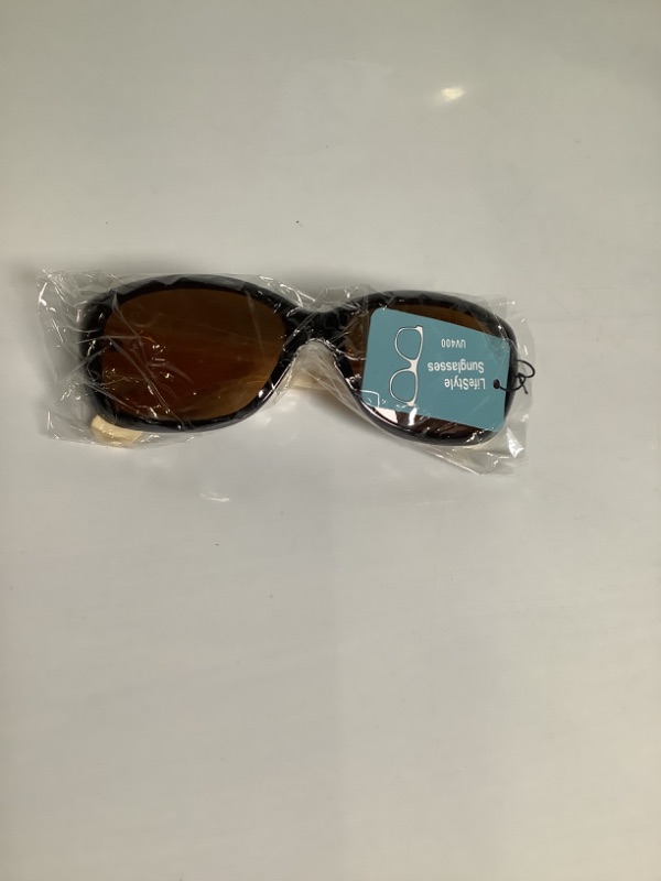 Photo 1 of SUNGLASSES COLOR BROWN AND PEACH NEW