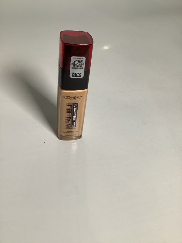 Photo 2 of Loreal Infallible Foundation, Golden Amber 490, SPF 25 - 1.0 Fl oz NEW 