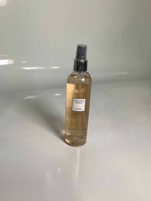 Photo 2 of Vera Wang Embrace Body Mist for Women Marigold and Gardenia Scent, 8 Ounce Body Mist Spray Dreamy Floral and Warm Fragrance NEW