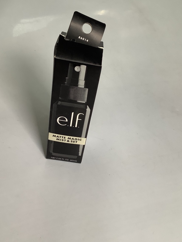 Photo 2 of e.l.f, Matte Magic Mist & Set - Small, Lightweight, Long Lasting, Mattifying, Revitalizes, Controls Shine, Refreshes, Hydrates, All-Day Wear, 2.02 Fl Oz new