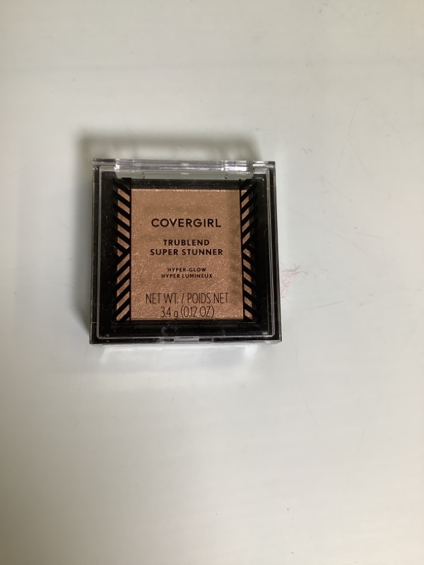 Photo 2 of COVERGIRL Trublend Super Stunner Hyper-Glow Highlighter, Gilded Glory GILDED GLORY 0.12 Ounce (Pack of 1) NEW