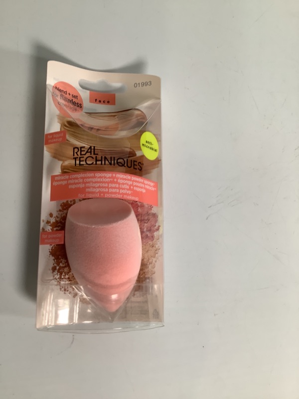 Photo 1 of FACE BLENDER SPONGE 1 PIECE NEW 