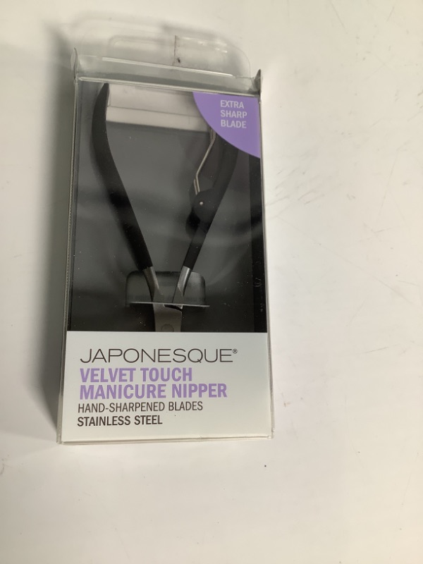 Photo 3 of EXTRA SHARP BLADE JAPONESQUE VELVET TOUCH MANICARE NIPPER HAND-SHARPENED BLADES STAINLESS STEEL NEW