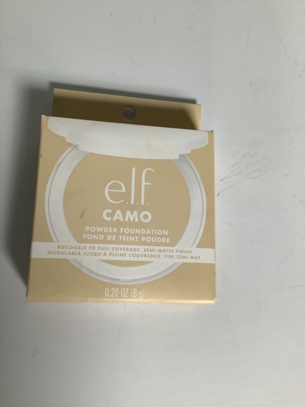 Photo 2 of e.l.f. Camo Powder Foundation, Lightweight, Primer-Infused Buildable & Long-Lasting Medium-to-Full Coverage Foundation, Fair 120 N Fair 120 N 0.28 Ounce NEW