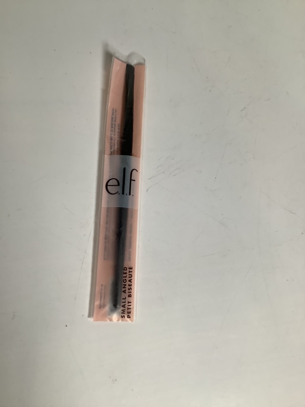 Photo 2 of E.L.F SMALL ANGLED BRUSH NEW