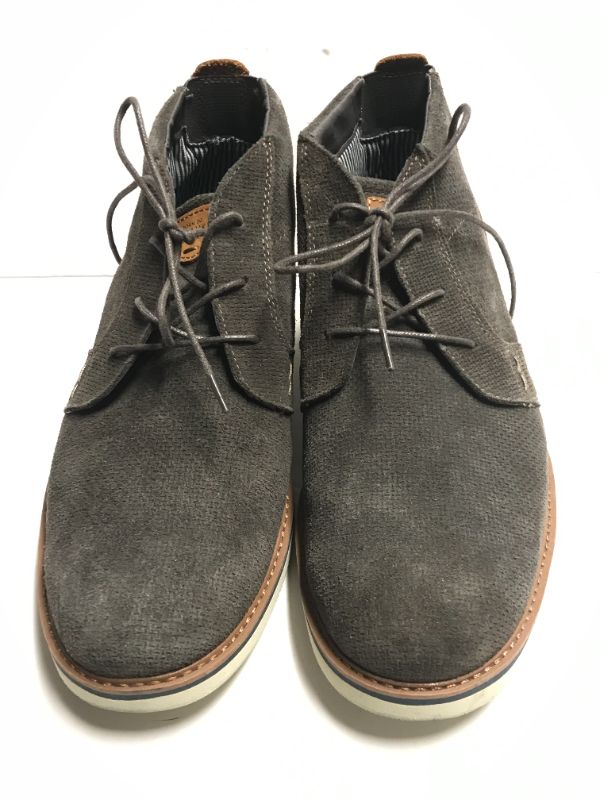 Photo 2 of NUNN BUSH BARKLAY PLAIN TOE CHUKKA BOOT SIZE 11.5