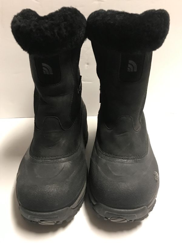 Photo 2 of THE NORTH FACE WOMEN’S GREENLAND ZIP UP WINTER BOOT SIZE 7