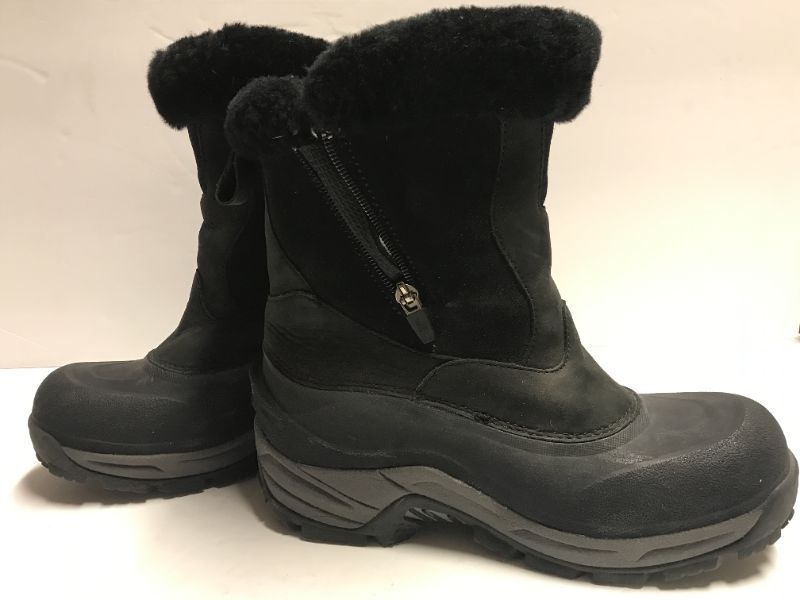 Photo 3 of THE NORTH FACE WOMEN’S GREENLAND ZIP UP WINTER BOOT SIZE 7