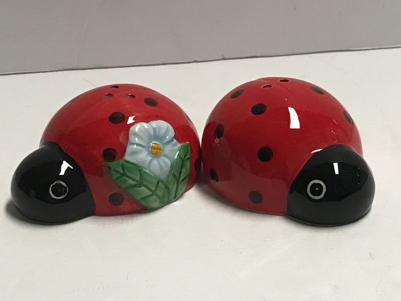 Photo 5 of VINTAGE SALT & PEPPER SHAKERS &
LADYBUG PFALTZEGRAFF S&P