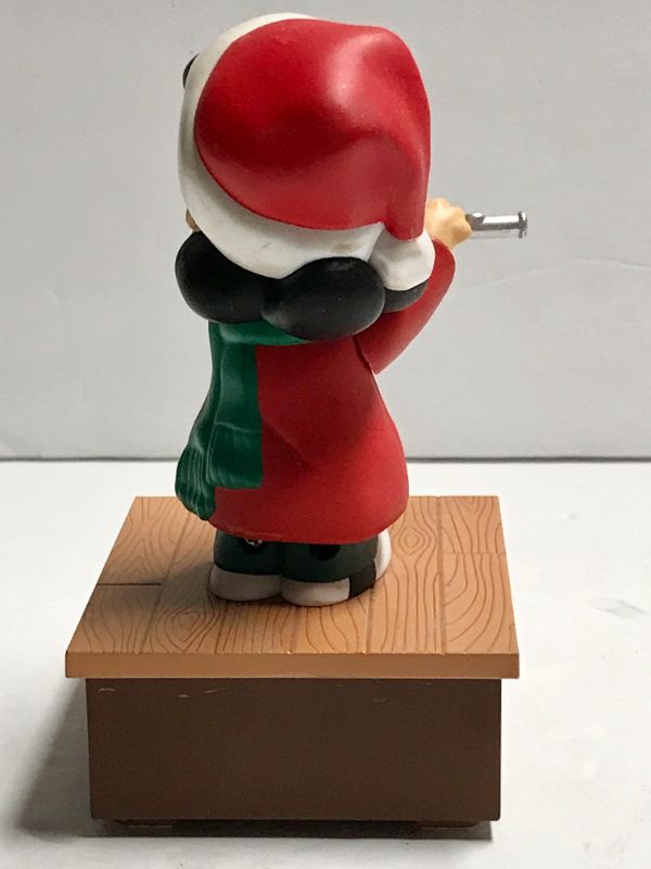 Photo 4 of VINTAGE HALLMARK PEANUTS LUCY ANIMATED FIGURE