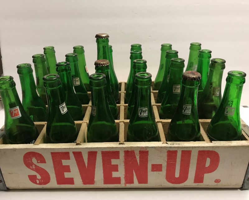 Photo 1 of VINTAGE WOODEN SEVEN-UP CRATE - SIDNEY NEBRASKA W/ BOTTLES