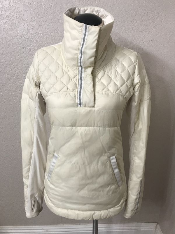Photo 1 of LULULEMON WHAT THE FLUFF LIGHTWEIGHT GOOSE DOWN PULLOVER POLAR SIZE 4