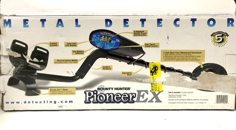Photo 1 of BOUNTY HUNTER PIONEER EX METAL DETECTOR