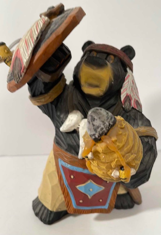Photo 3 of CARVED LOOK RESIN BEAR NATIVE AMERICAN INDIAN SCULPTURE FIGURINE 