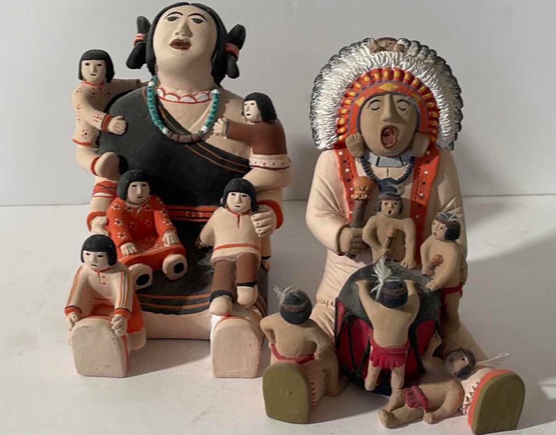 Photo 1 of VINTAGE NATIVE AMERICAN SOUTHWEST MINIATURE & 
STORYTELLER FIGURINE WITH 5 CHILDREN
