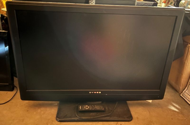 Photo 3 of DYNEX 42” TV W REMOTE