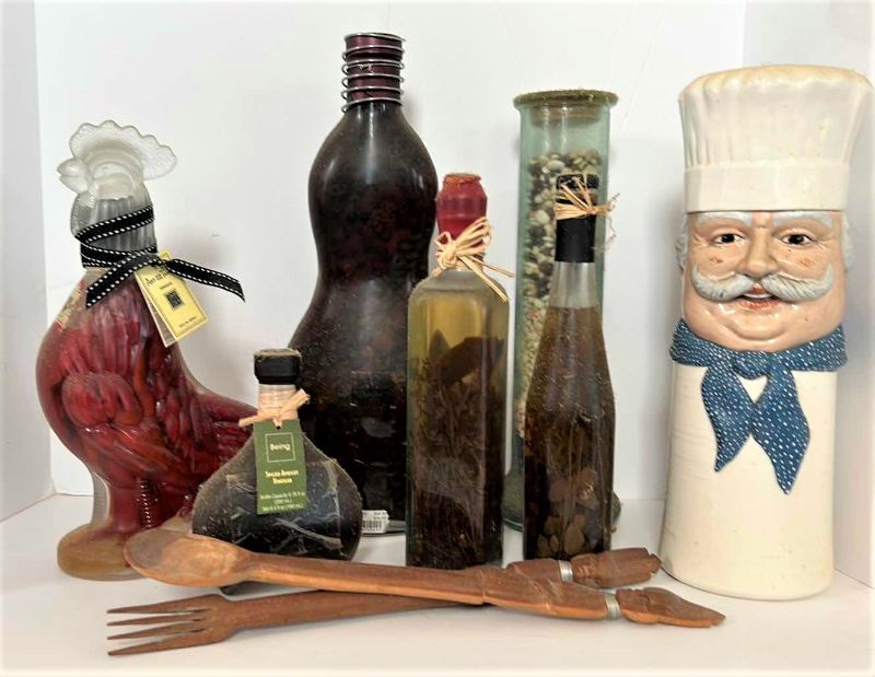 Photo 1 of 9 PC KITCHEN DECOR COLLECTION