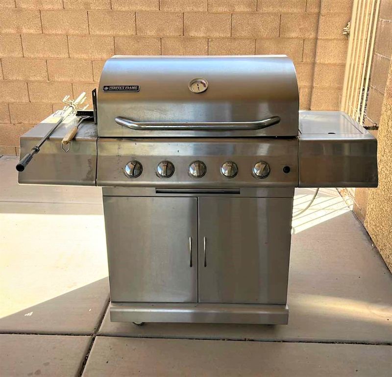 Photo 1 of PERFECT FLAME BARBECUE WITH ACCESSORIES 56”