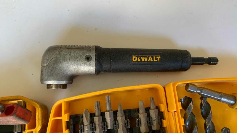 Photo 6 of DEWALT DRILL BITS AND SCREWDRIVER BITS