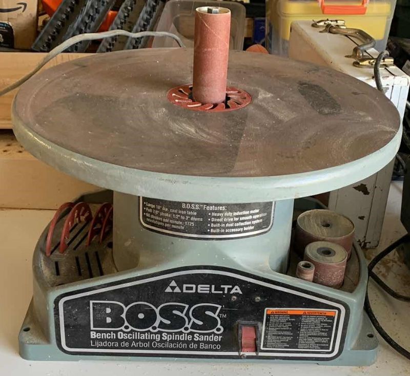 Photo 1 of DELTA B.O.S.S BENCH OSCILLATING SPINDLE SANDER