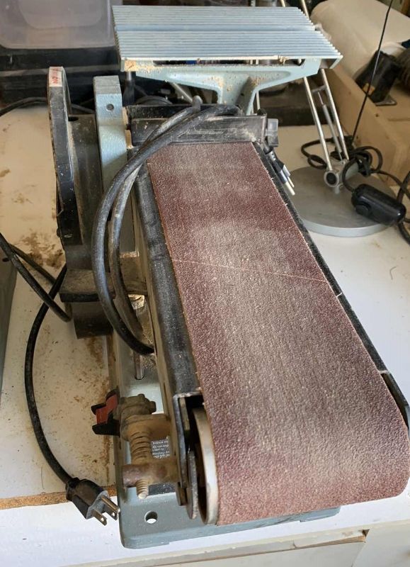 Photo 1 of DELTA FOUR INCH BELT SANDER